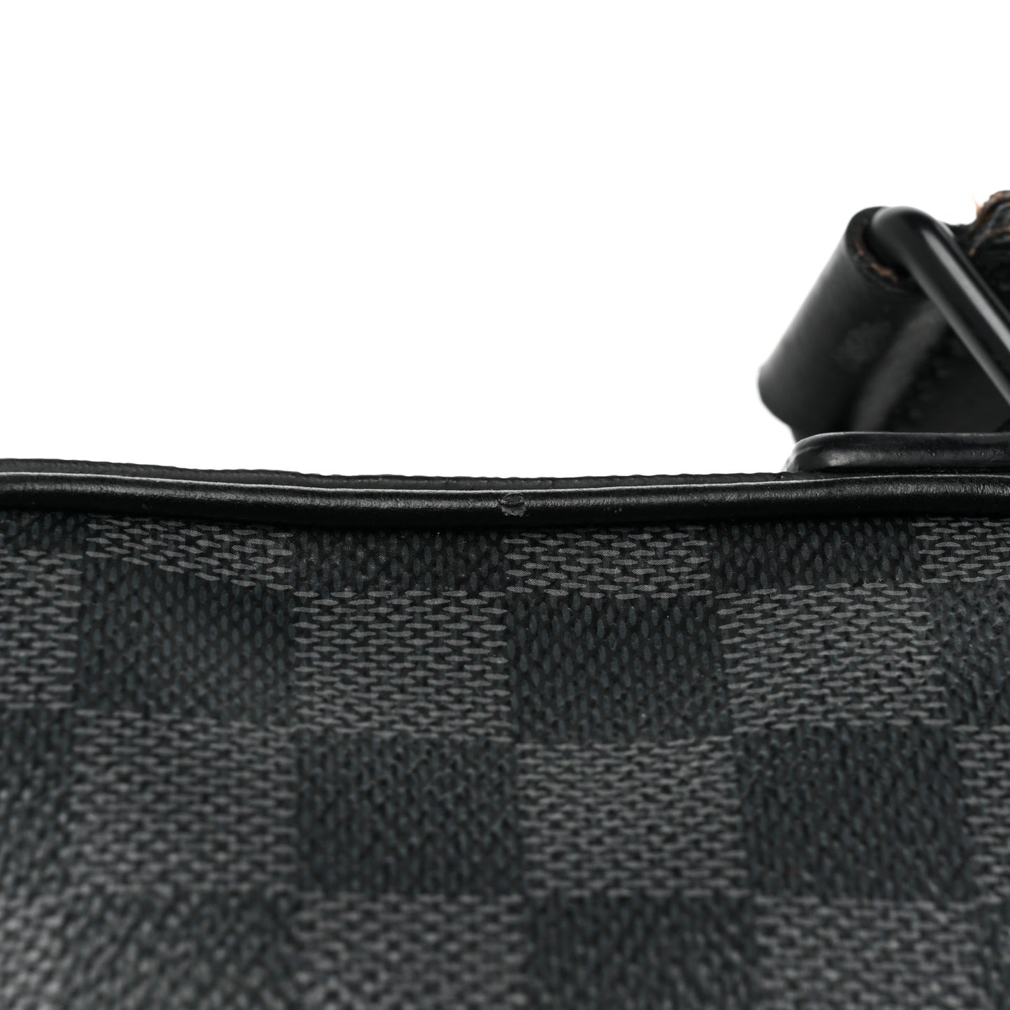 Damier Graphite Alpha Messenger Bag