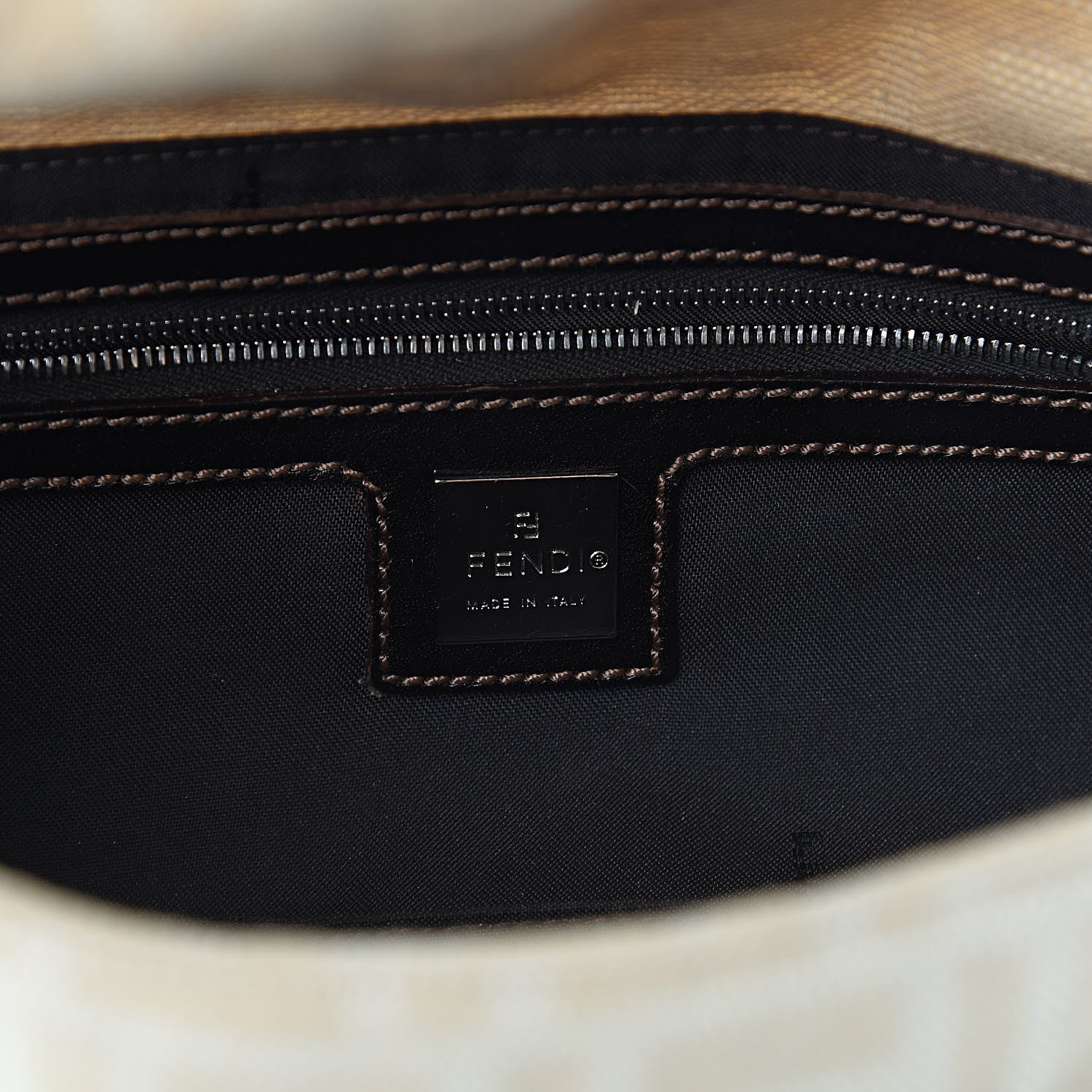 Fendi Zucca Baguette Beige 6 of 9
