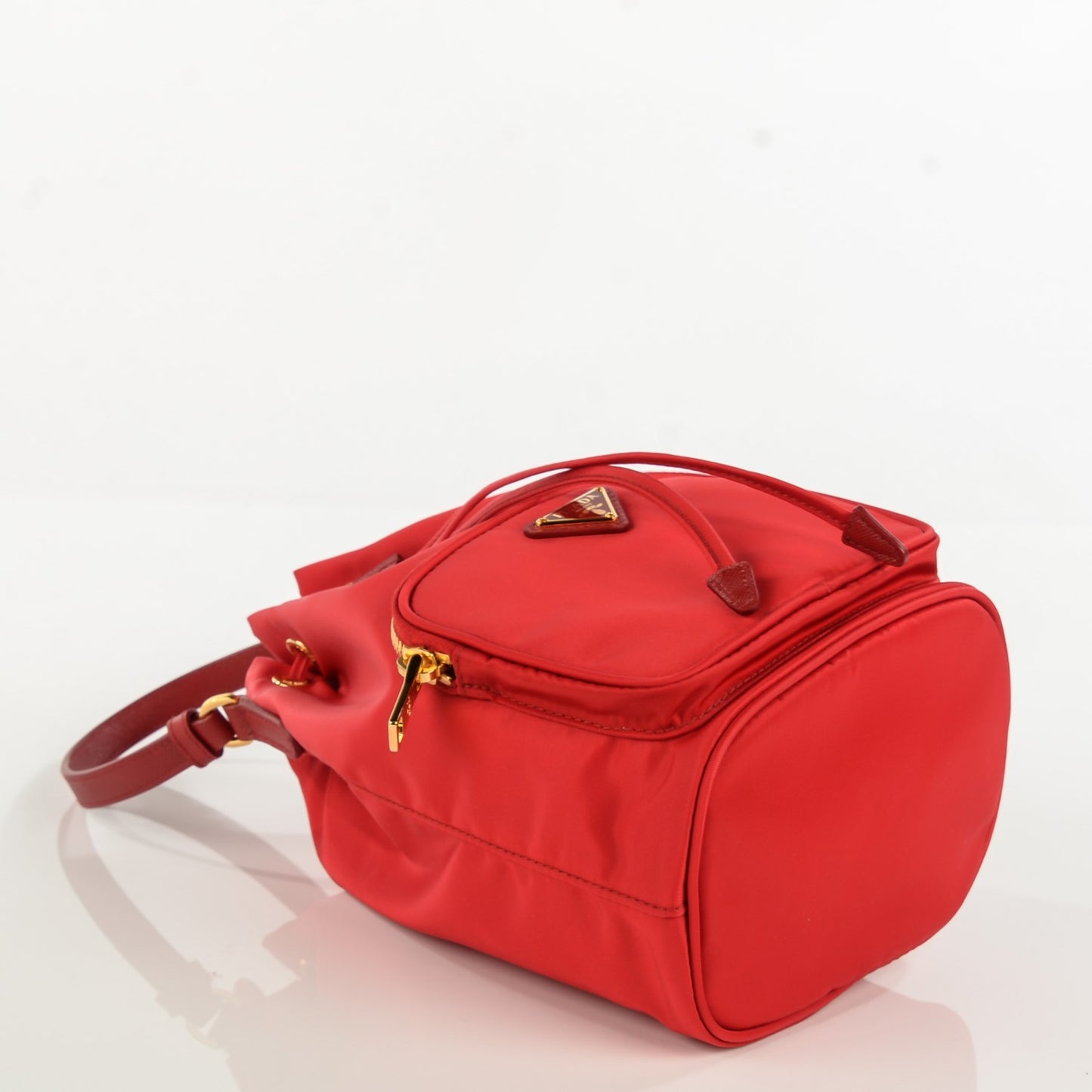 Saffiano Tessuto Nylon Mini Bucket Crossbody Bag Rosso