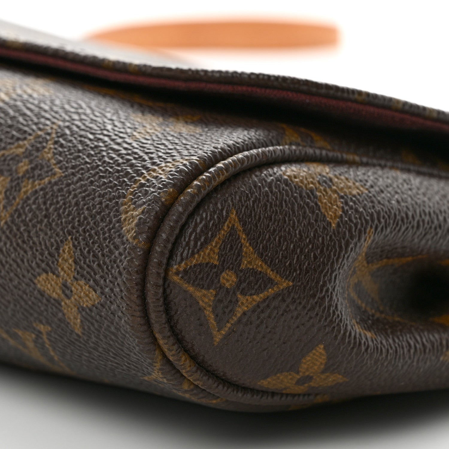 Louis Vuitton Monogram Favorite MM 10 of 10