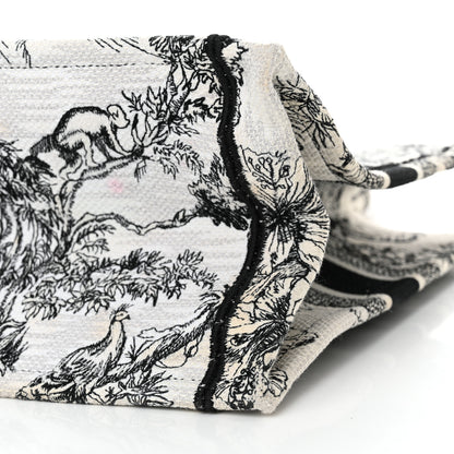 Christian Dior Canvas Embroidered Medium Toile de Jouy Voyage Book Tote White Black 10 of 17