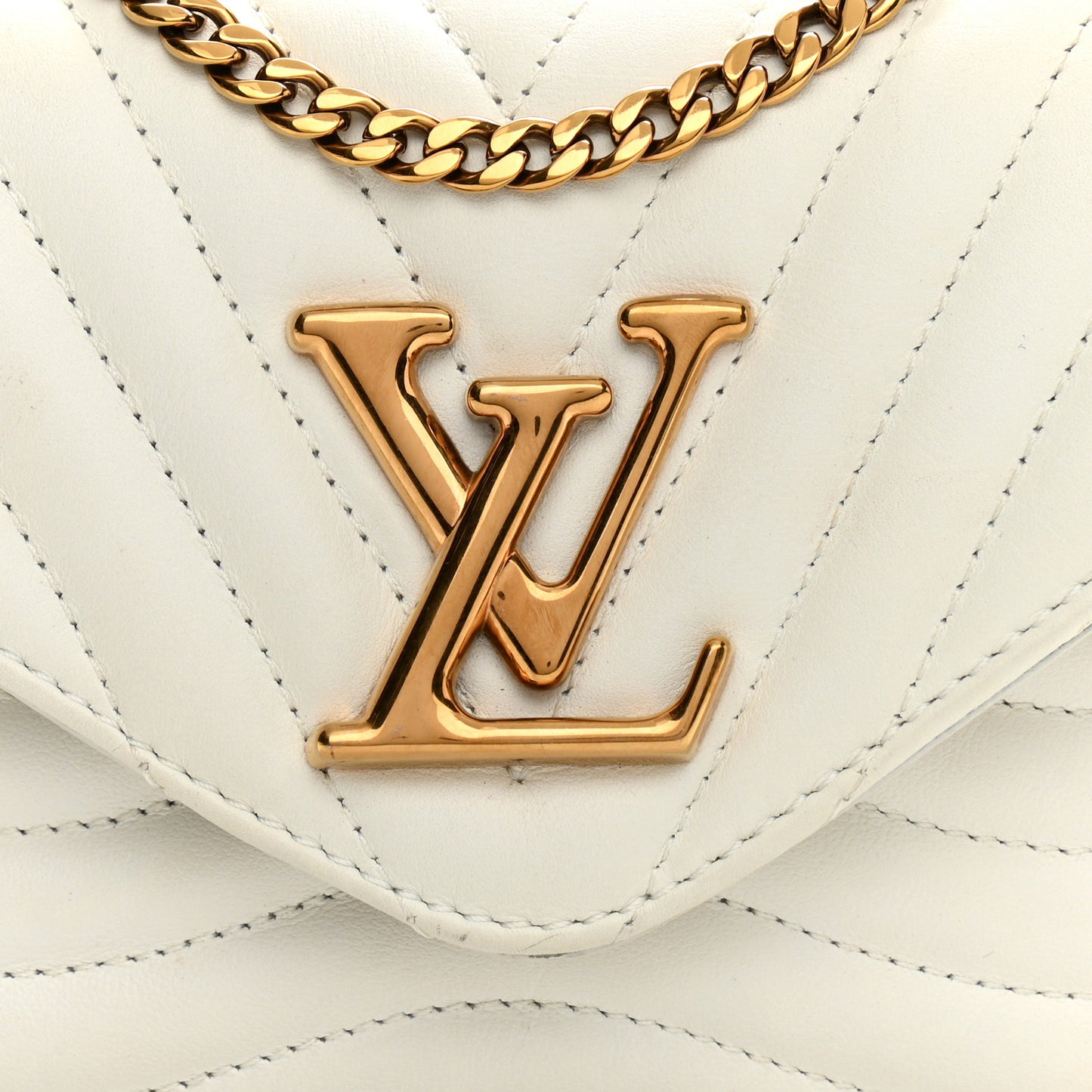 Calfskin New Wave Multi Pochette Snow