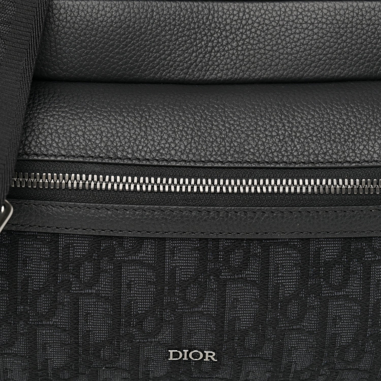 Christian Dior HOMME Oblique 2.0 Rider Zipped Messenger 7 of 10