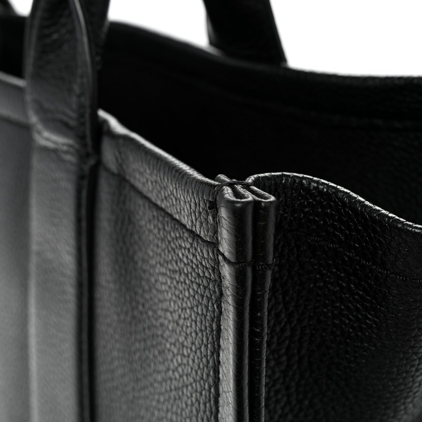 Grained Calfskin Large The Tote Bag Black