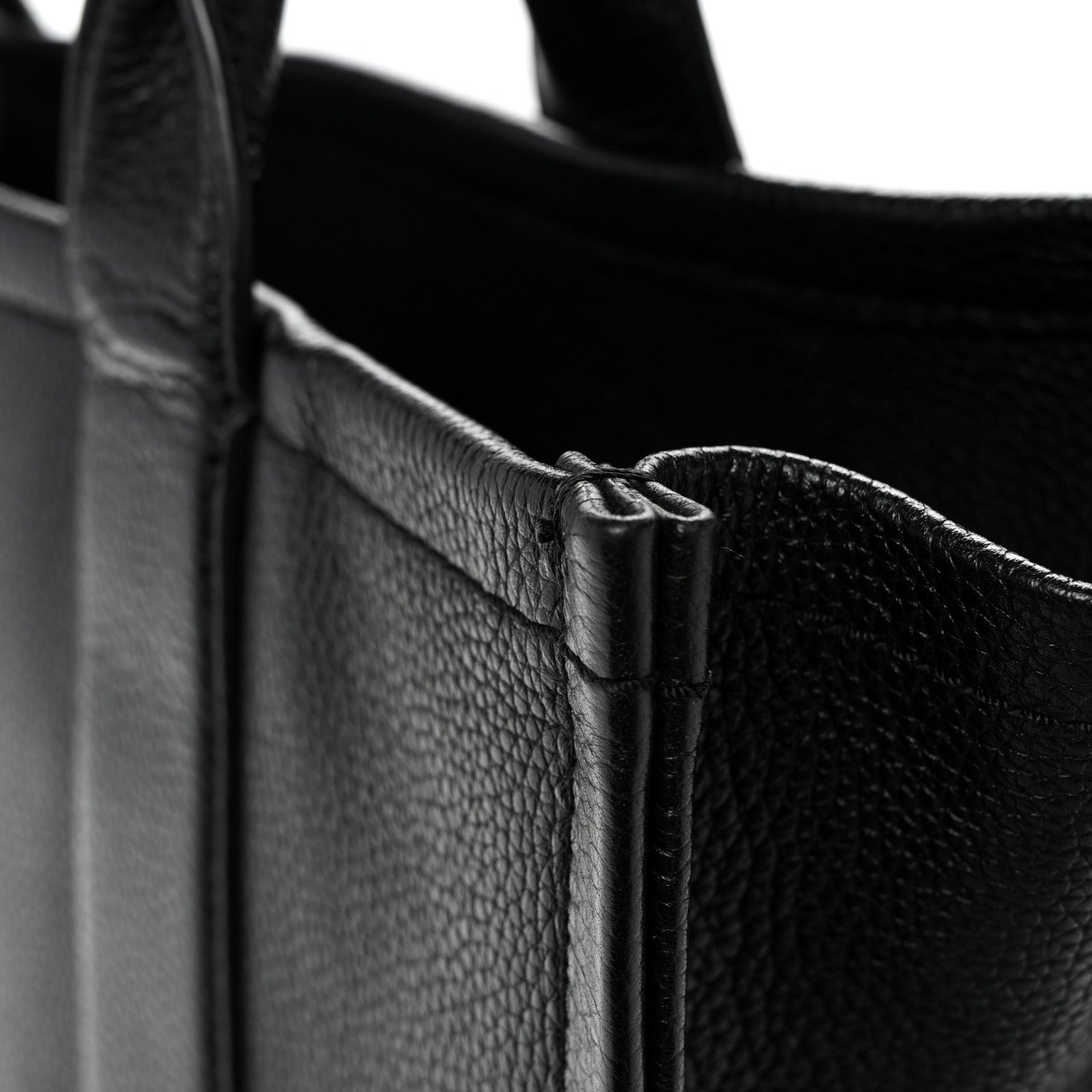 Marc Jacobs Grained Calfskin Large The Tote Bag Black 11 of 11