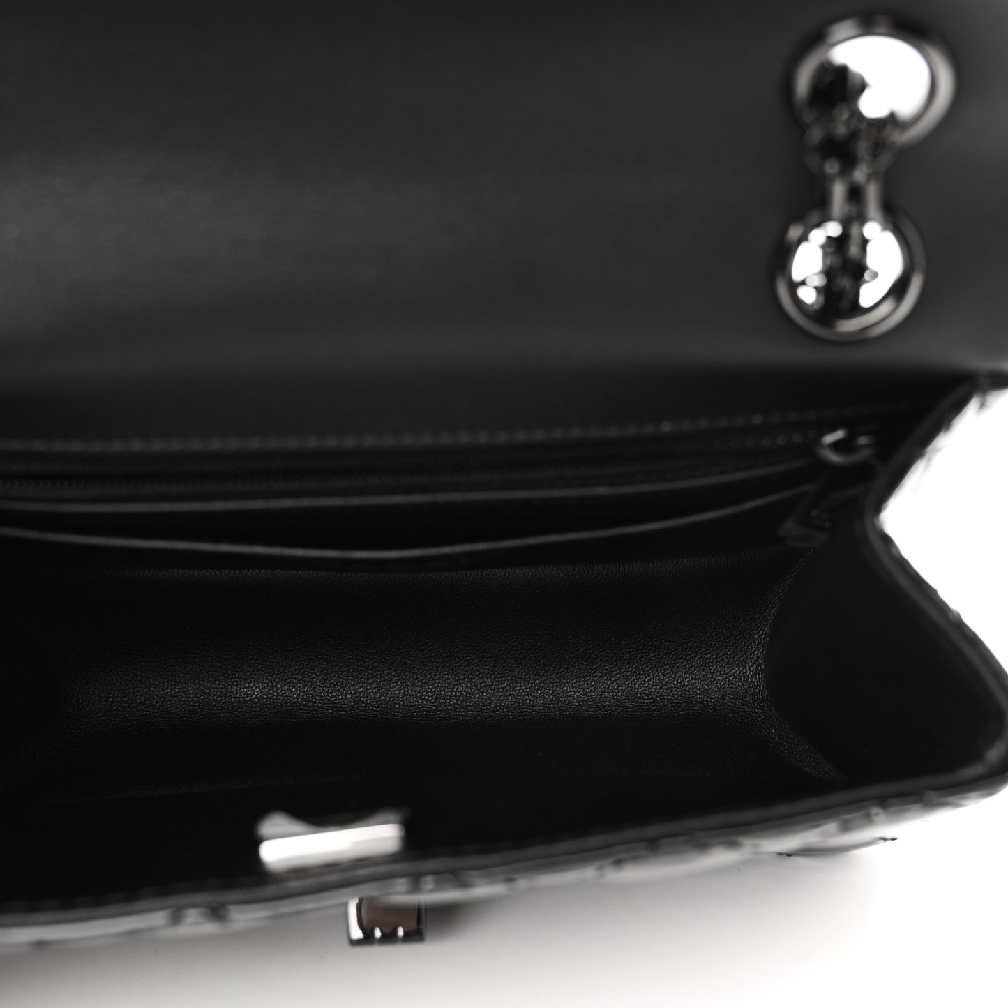 Patent Calfskin Quilted 2.55 Reissue Mini Flap So Black