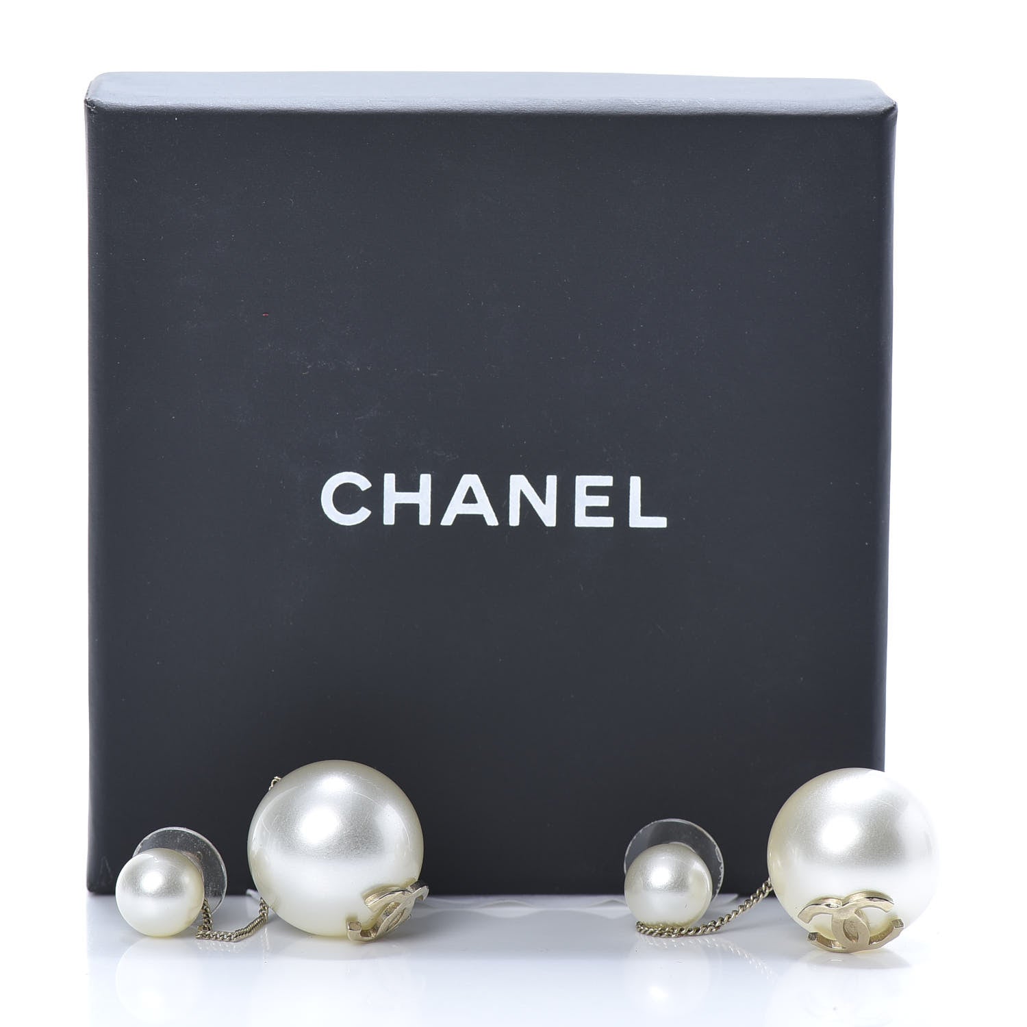 Chanel Pearl CC Chain Drop Earrings Gold 4 of 4