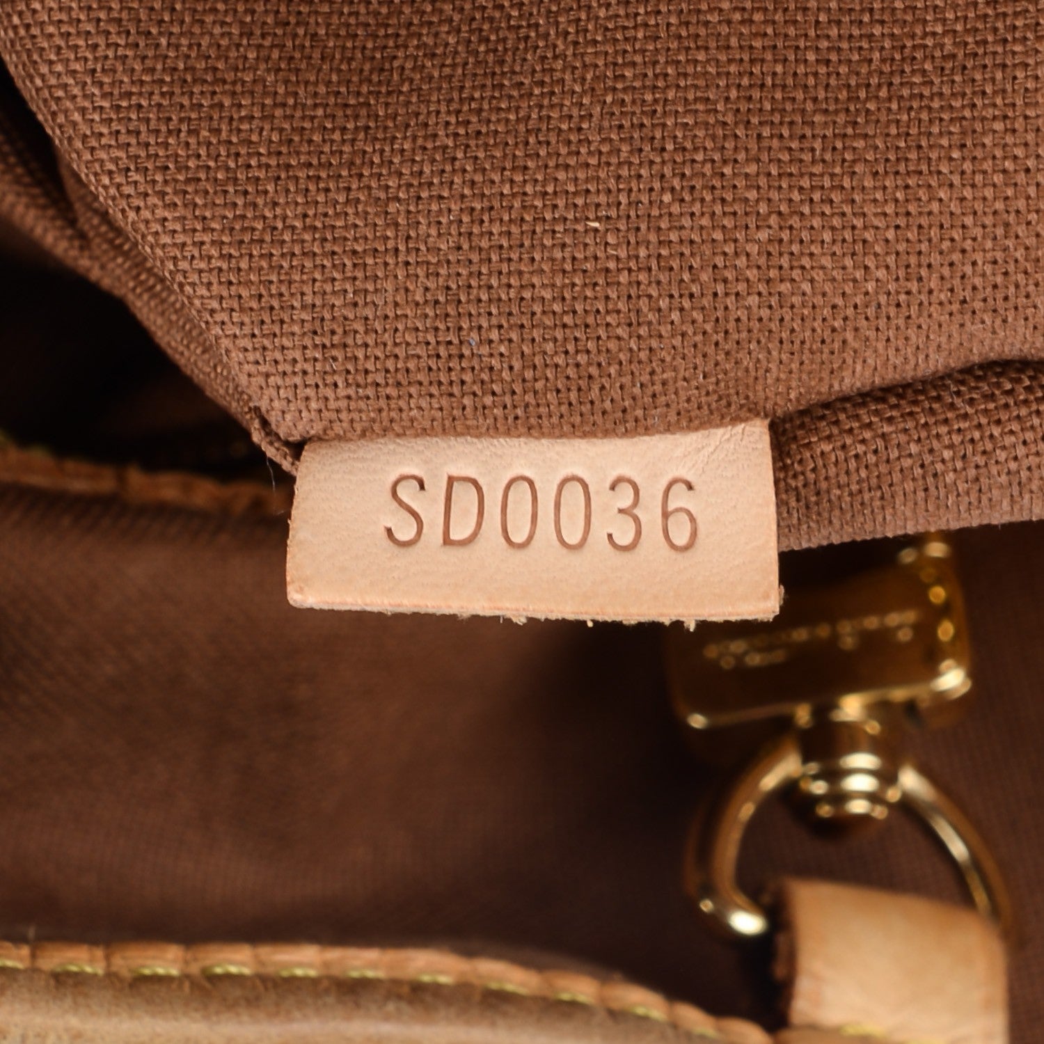 Louis Vuitton Monogram Batignolles Horizontal 7 of 7
