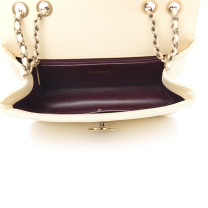 Chanel Lambskin Chevron Quilted Envelope Flap White 5 of 15