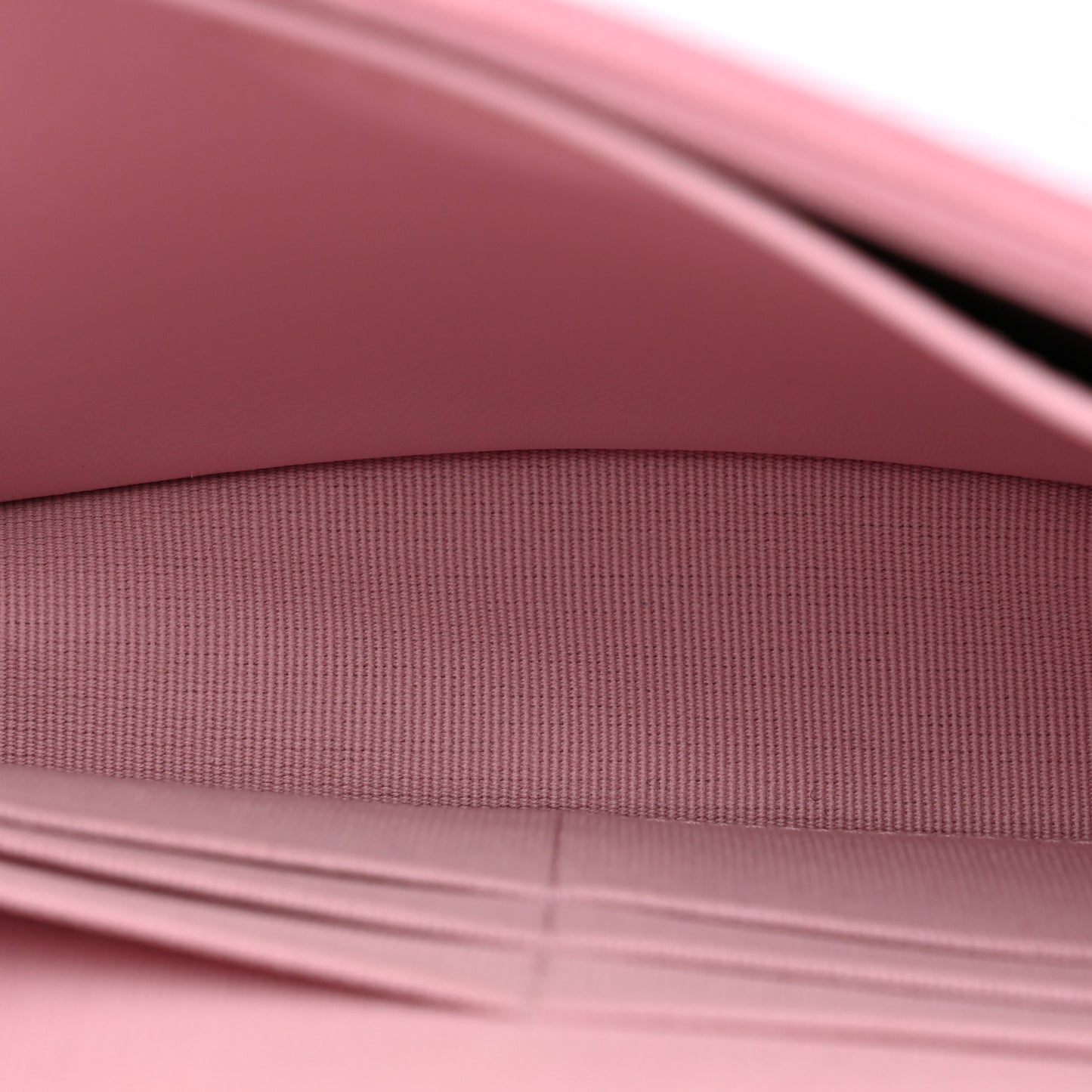 Caviar Quilted Textured CC Wallet on Chain WOC Light Pink