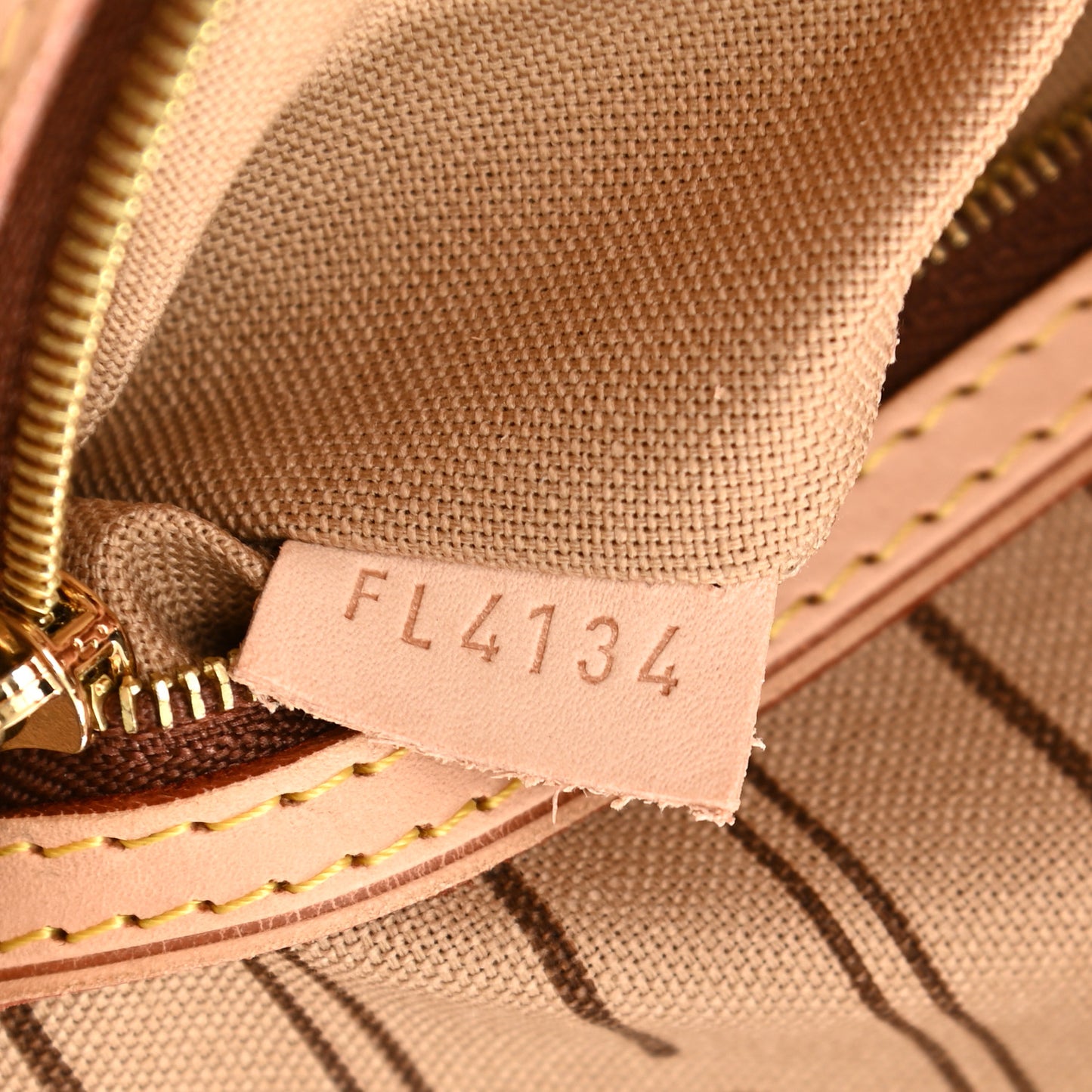 Monogram Delightful MM