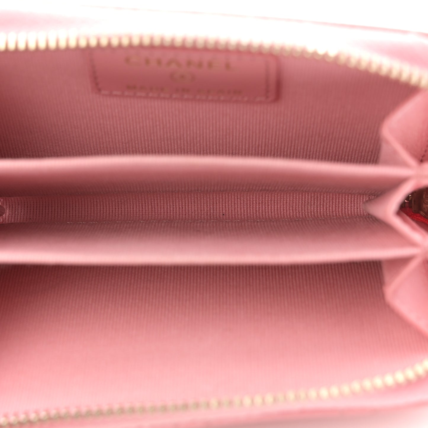 Caviar Quilted Zip Coin Purse Pink
