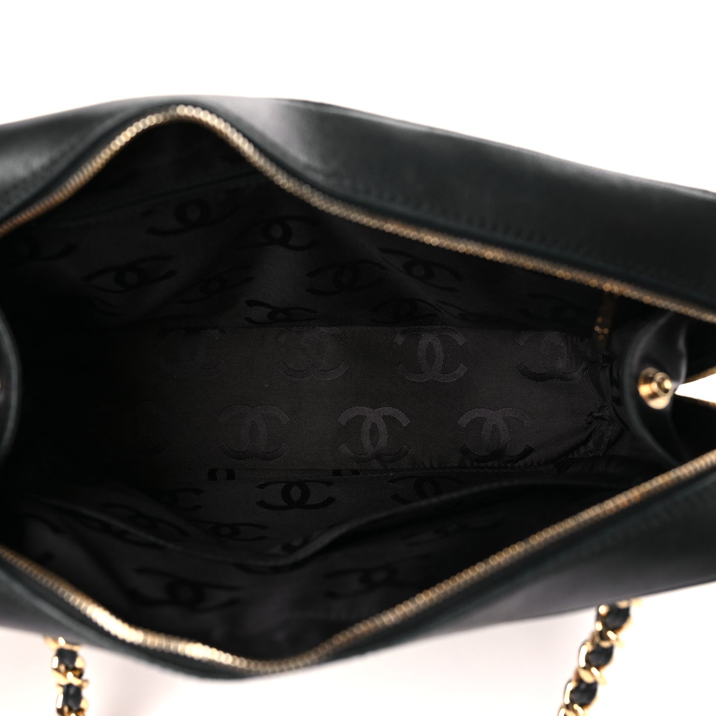 Lambskin Chevron Quilted Camera Case Black