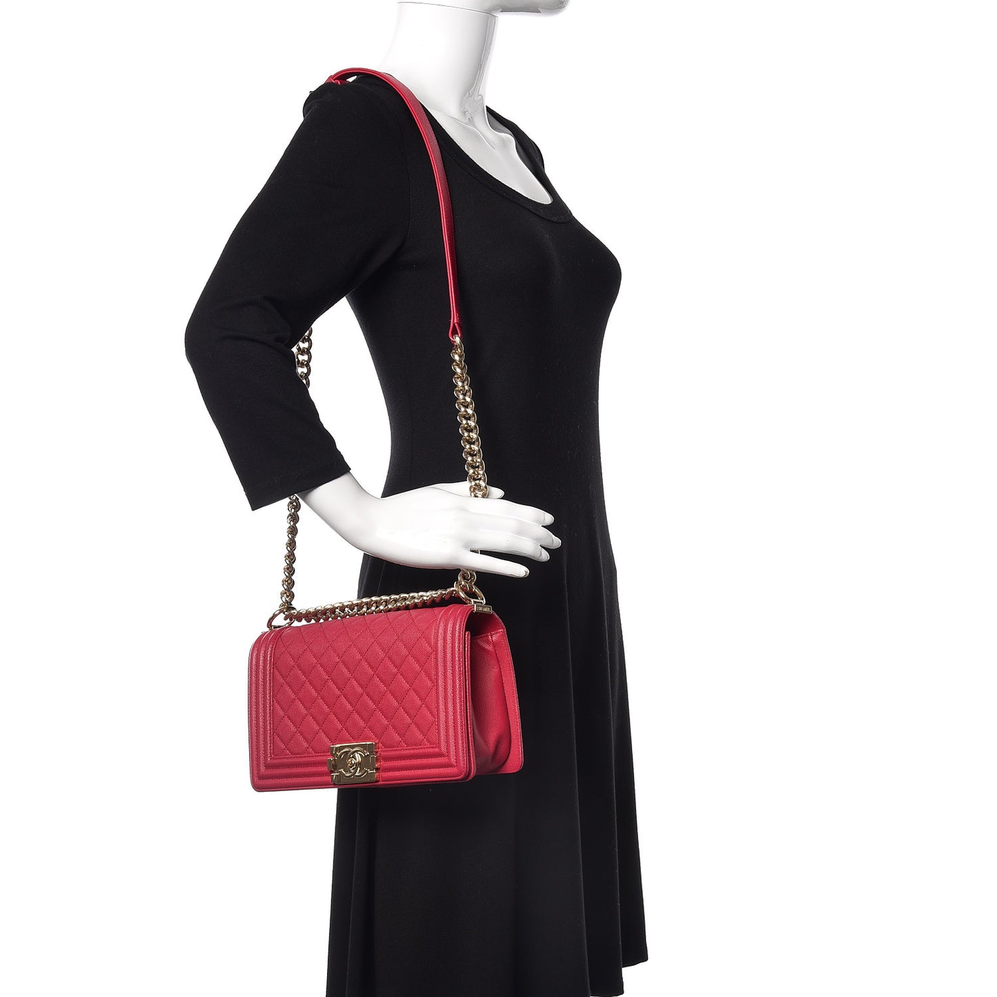 Caviar Quilted Medium Boy Flap Fuchsia
