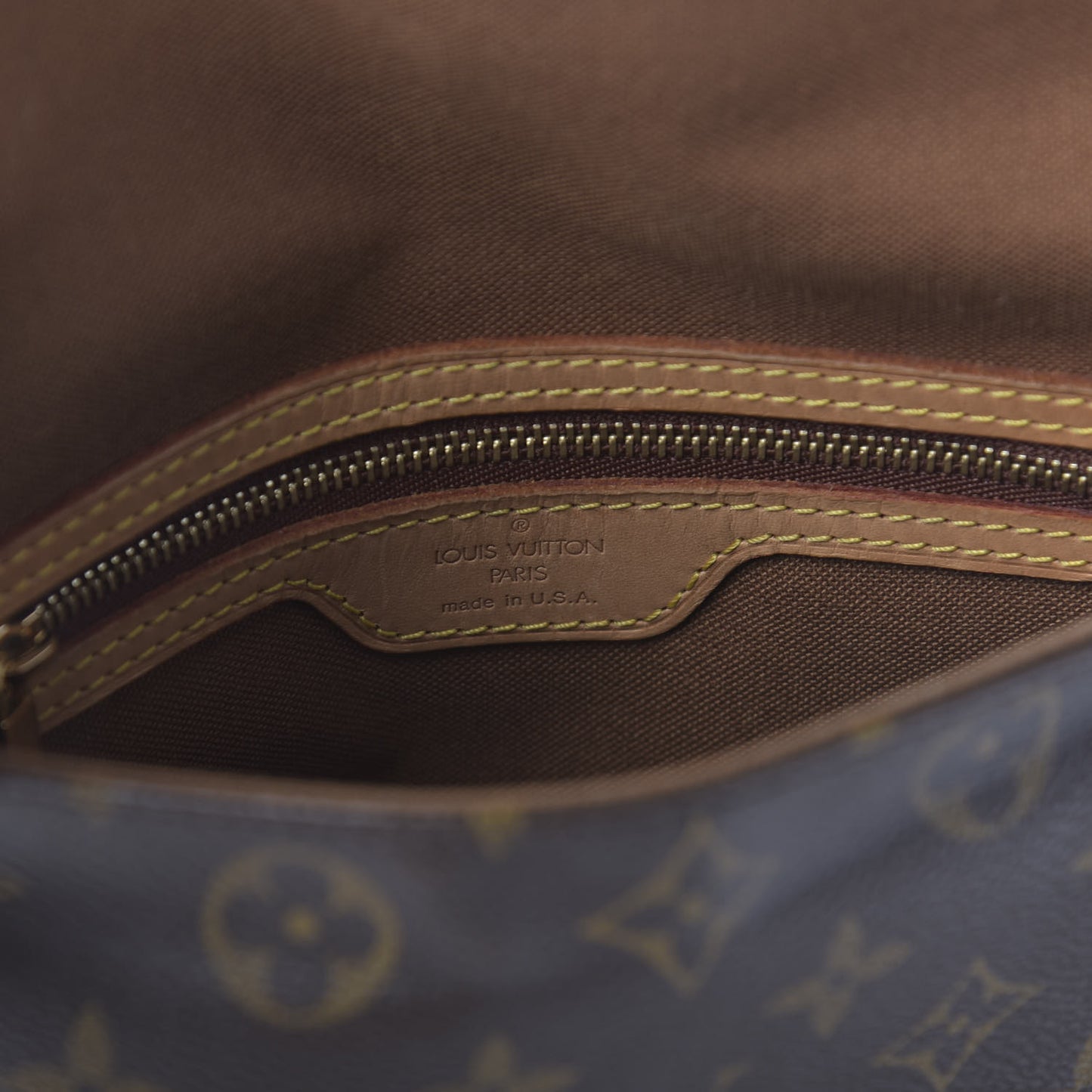 Monogram Mini Looping