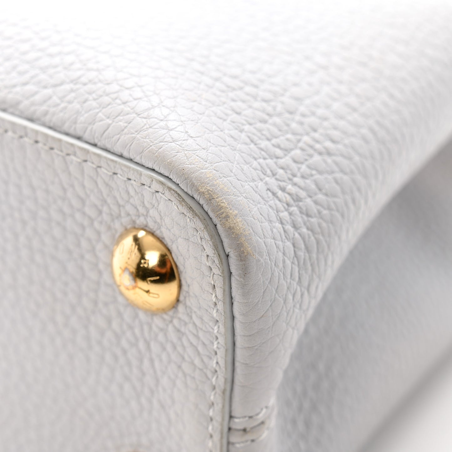 Taurillon Snakeskin Capucines BB
