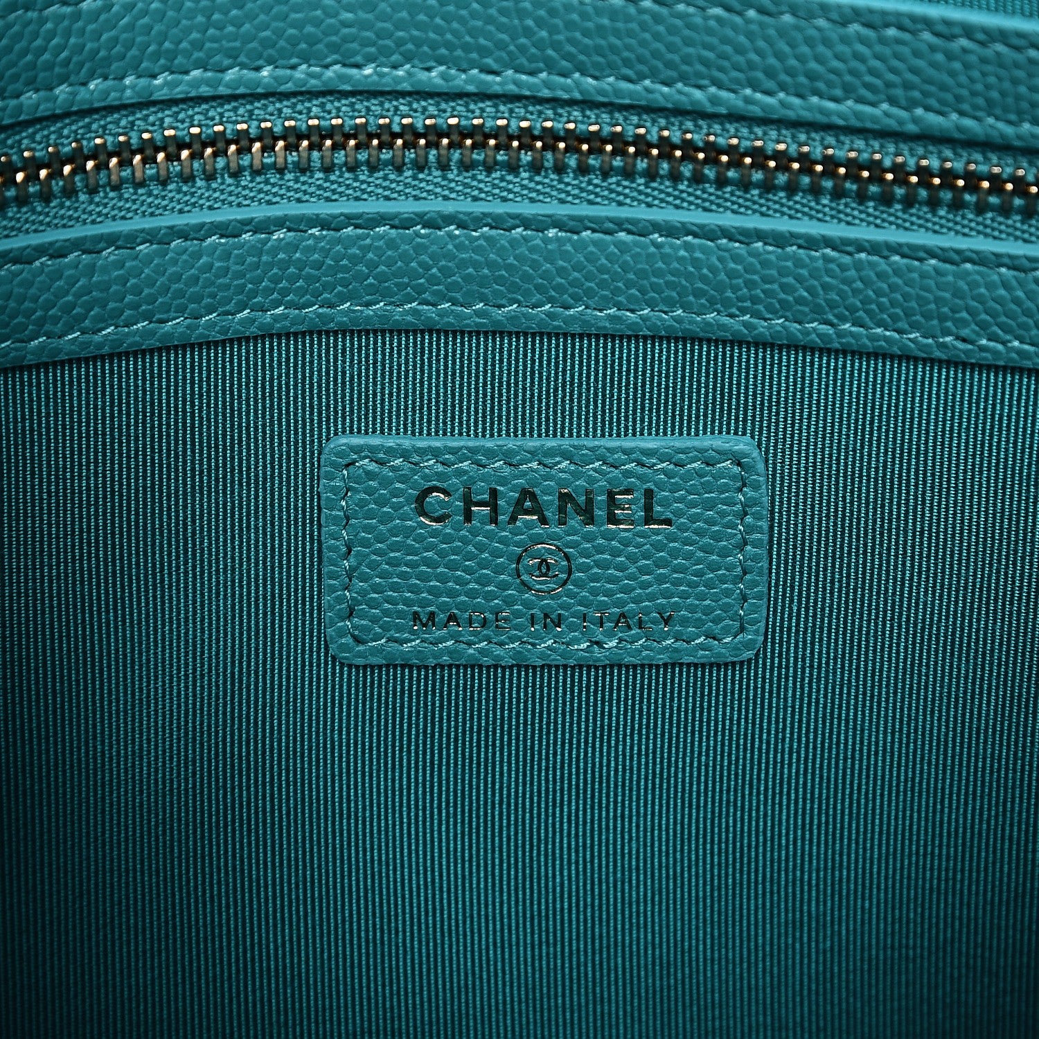 Chanel Iridescent Caviar Quilted Medium Cosmetic Case Turquoise 6 of 7