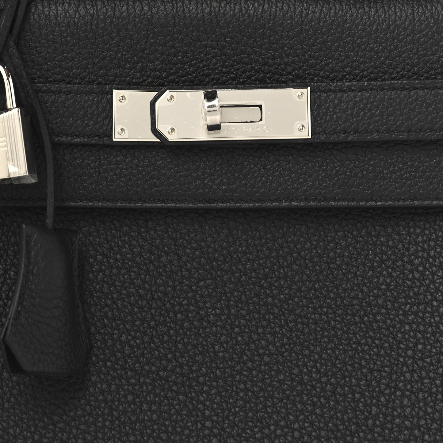 Togo Kelly Retourne 28 Black