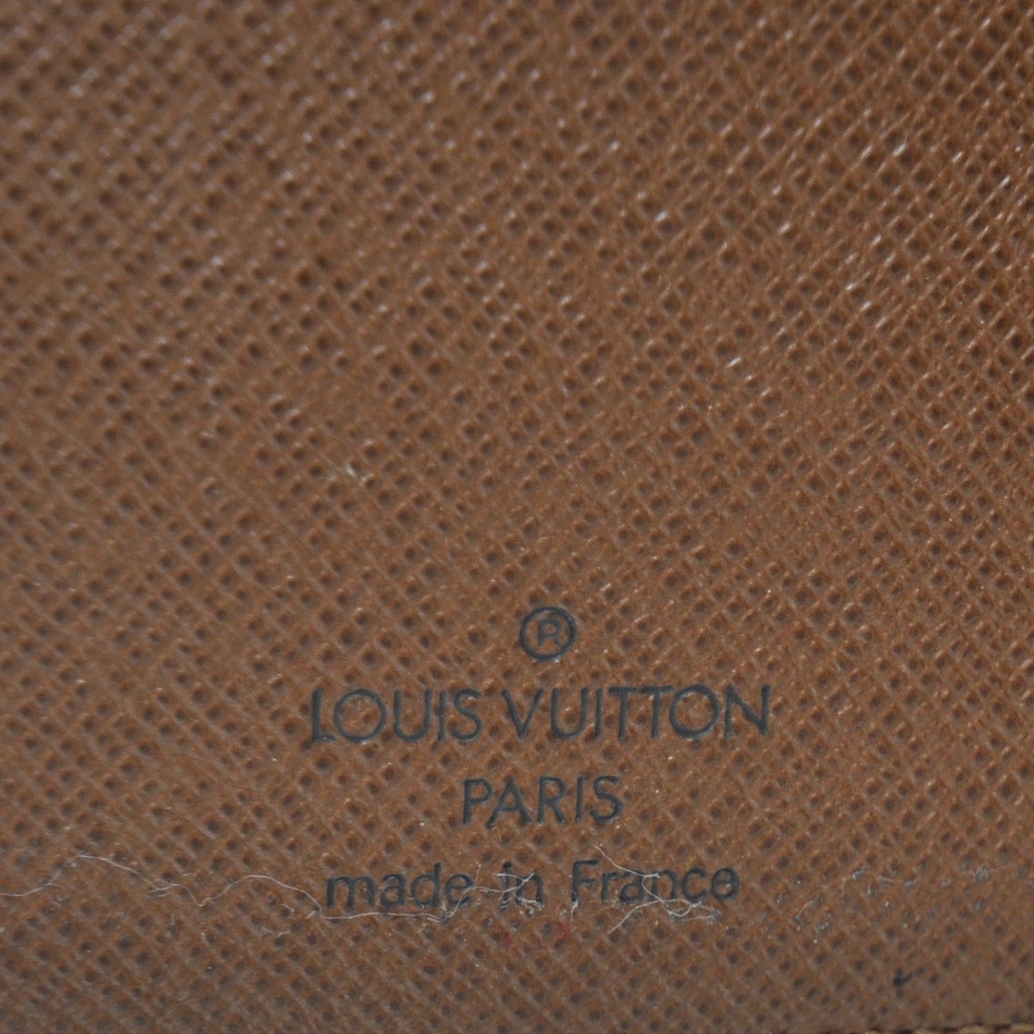 Louis Vuitton Monogram Medium Ring Agenda 7 of 8