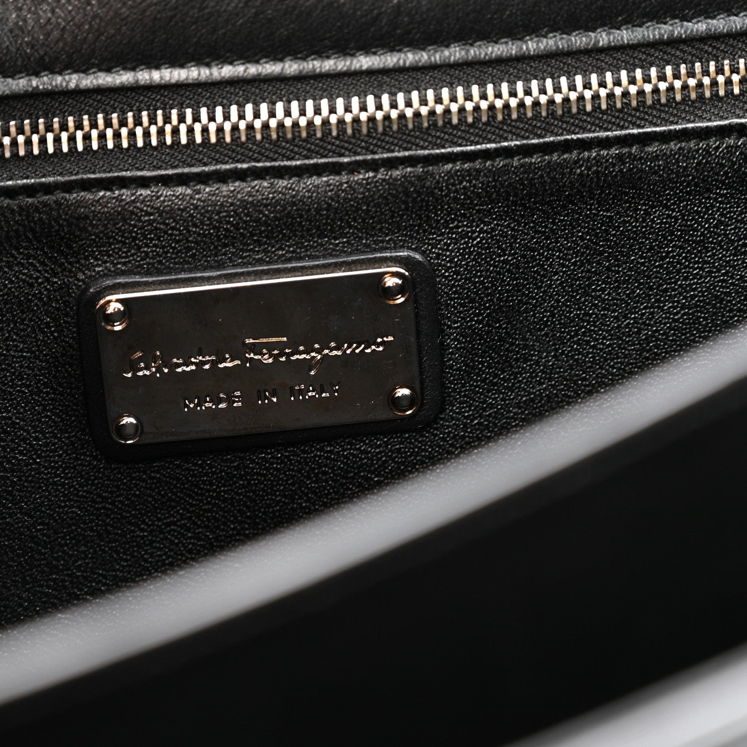 Salvatore Ferragamo Patent Jody Shoulder Bag Black 7 of 12