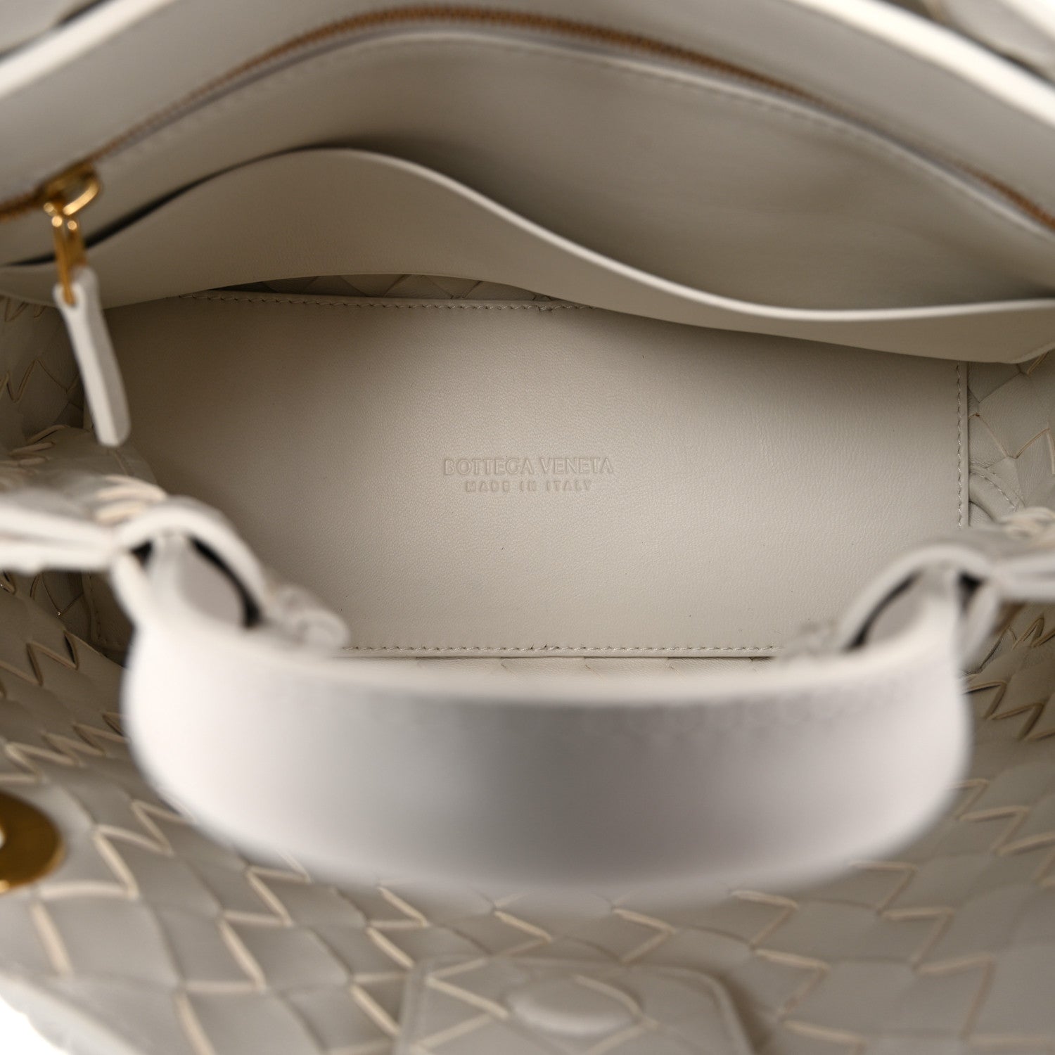 Bottega Veneta Nappa Intrecciato Small Andiamo Shoulder Bag White 5 of 9