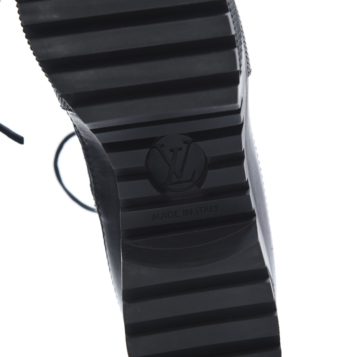 Louis Vuitton Suede Calfskin Monogram LV Black Heart Laureate Platform Desert Boots 37 Black 6 of 6