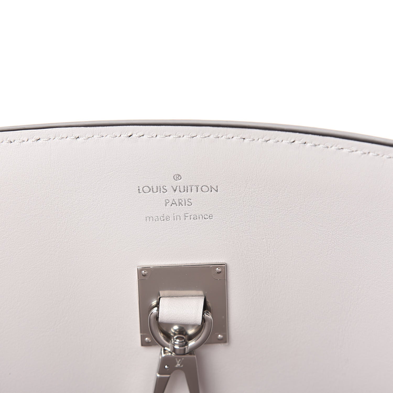 Louis Vuitton Veau Nuage Milla MM Craie 6 of 9