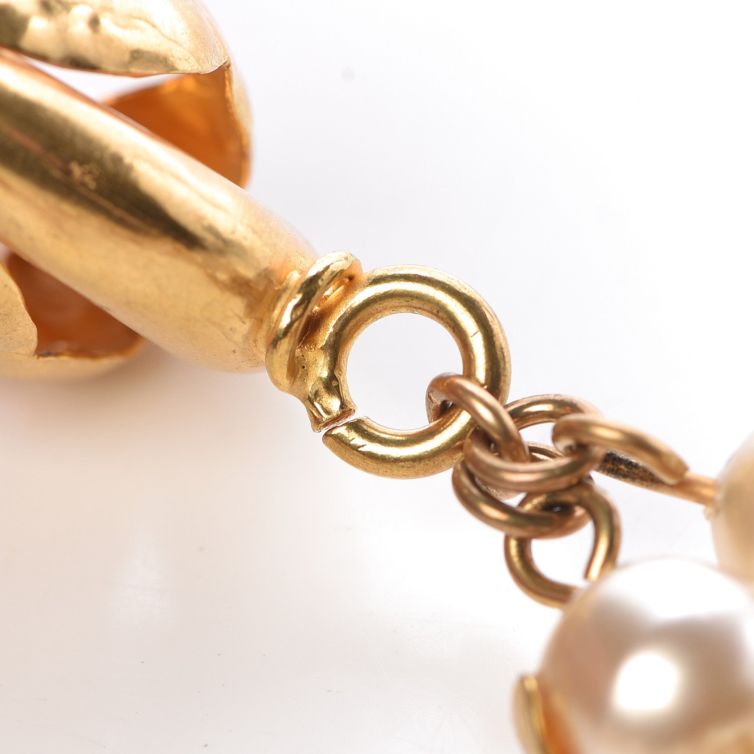 Chanel Pearl CC Necklace Gold 7 of 7