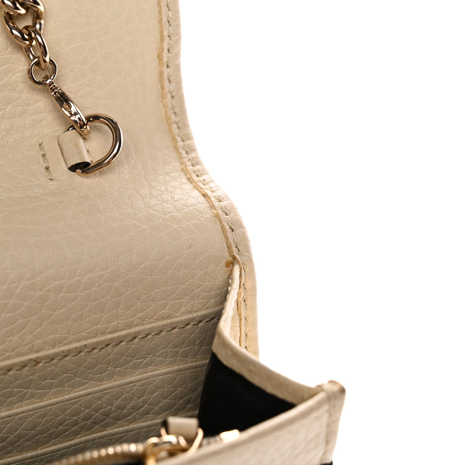 Gucci Pebbled Calfskin Soho Wallet on Chain Ivoire 10 of 13