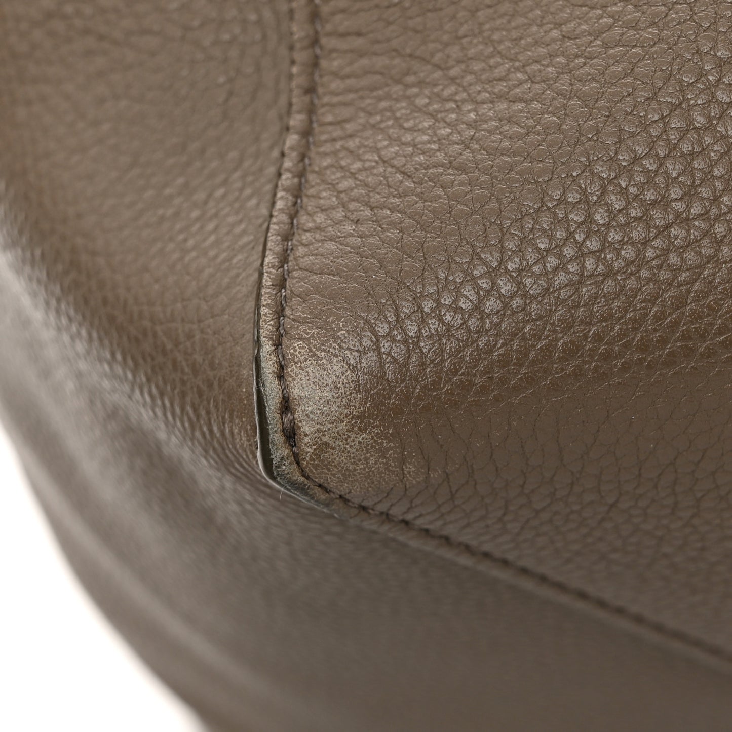 Soft Grained Calfskin Medium Belt Cabas Phantom Taupe