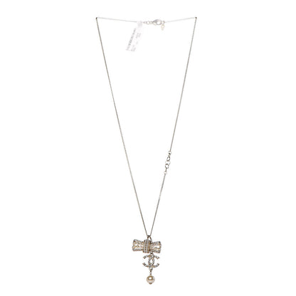Chanel Crystal Pearl CC Bow Necklace Gold 3 of 5