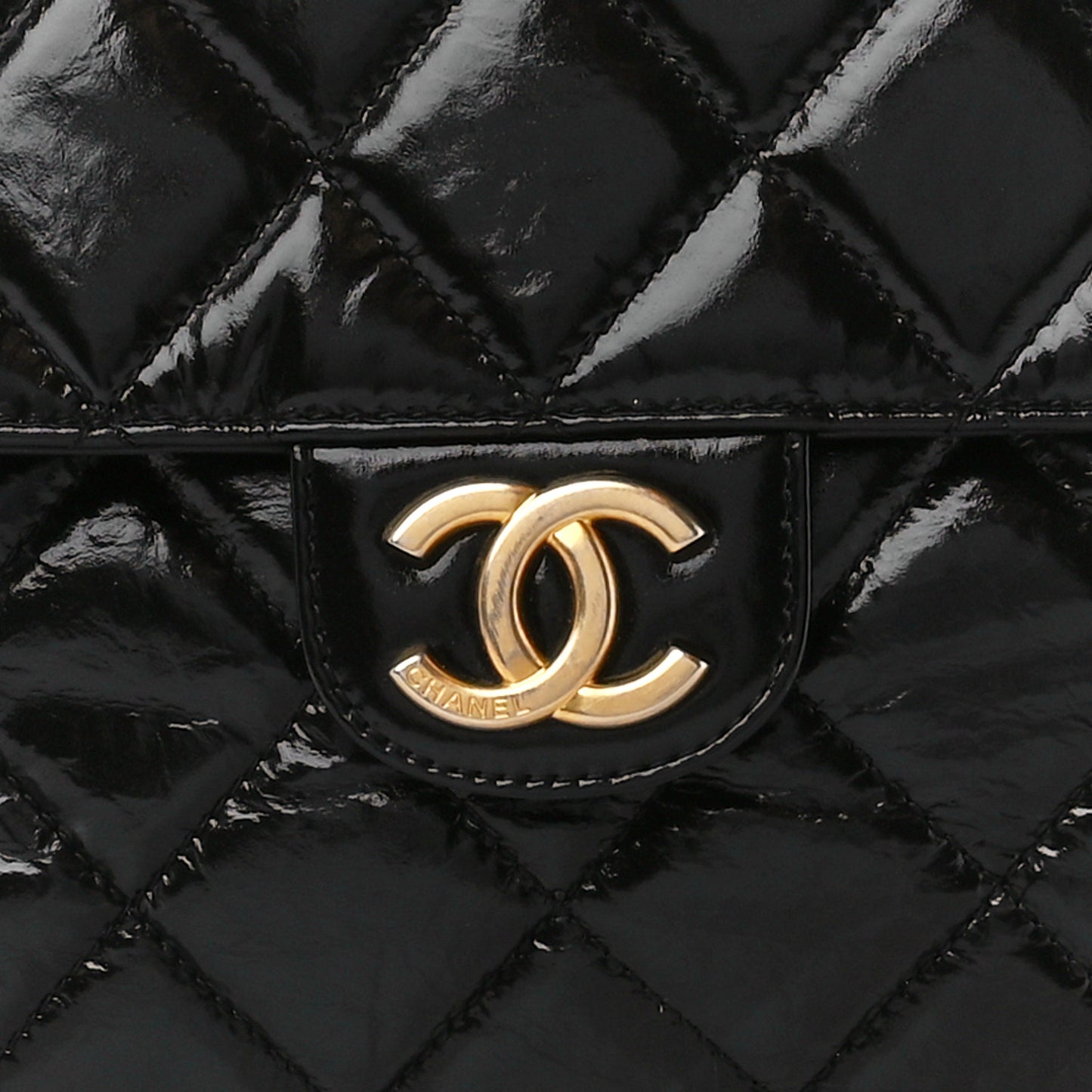 Shiny Crumpled Calfskin Quilted Large Wavy CC Hobo Black