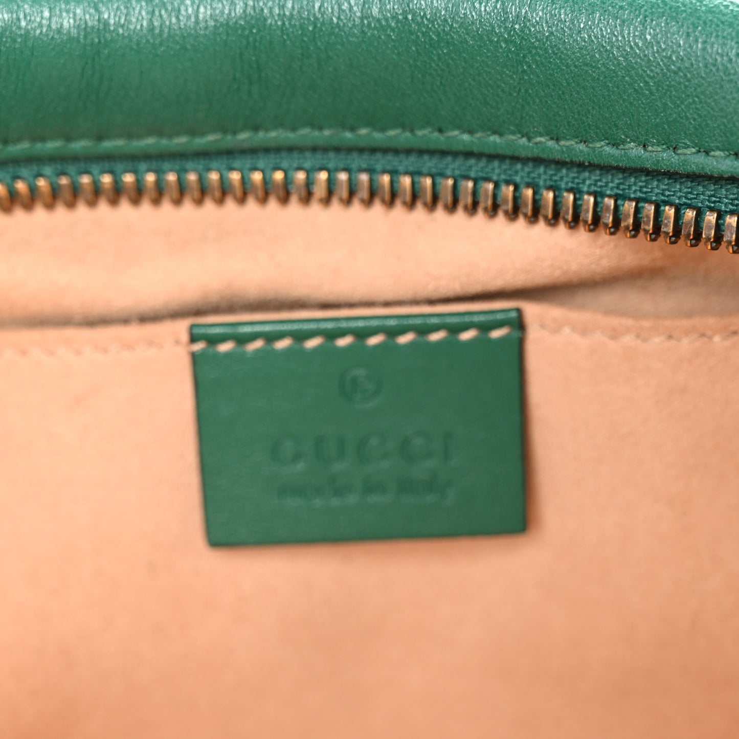 Calfskin Matelasse Small GG Marmont Chain Shoulder Bag Emerald Green
