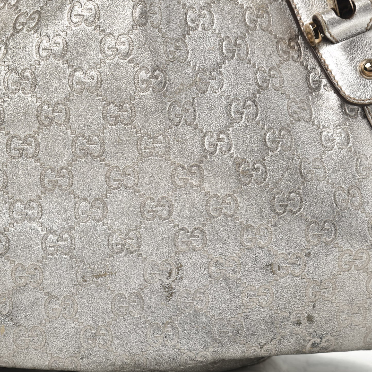 Metallic Guccissima Medium Pelham Shoulder Bag Silver