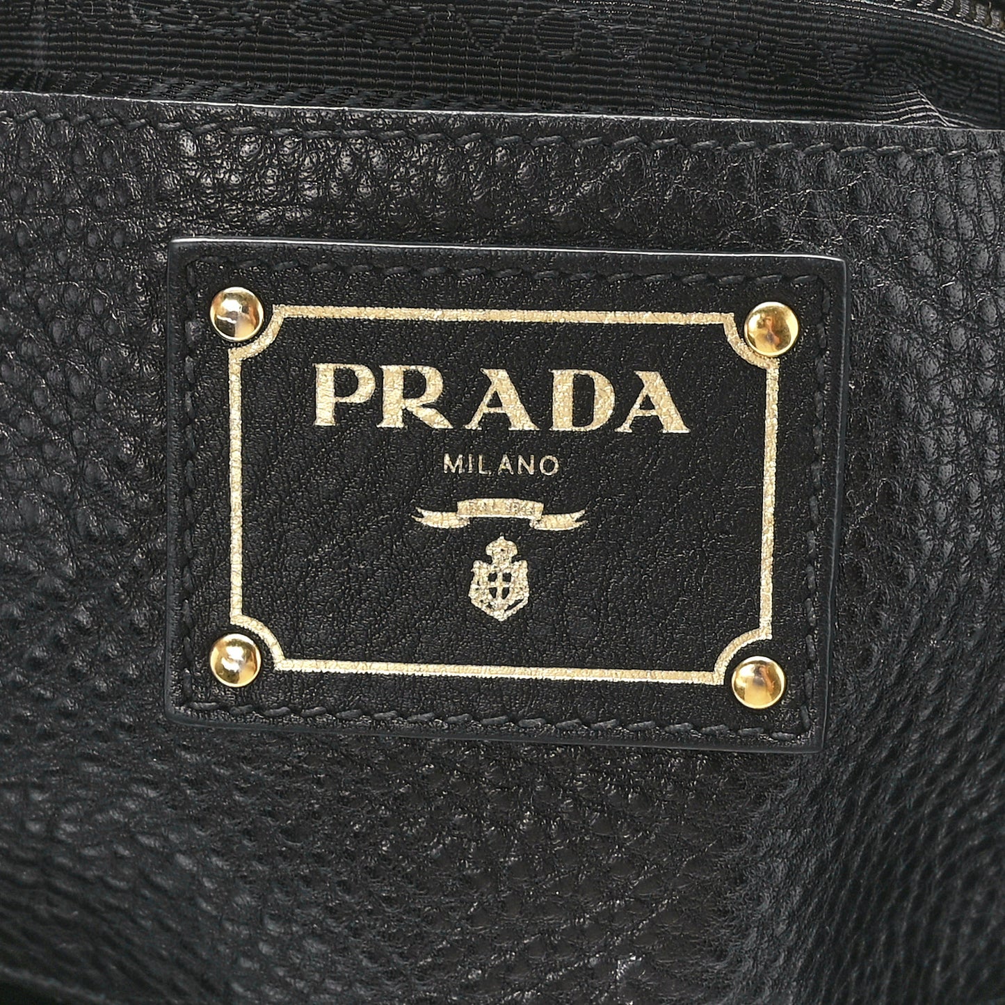 Vitello Daino Tote Black