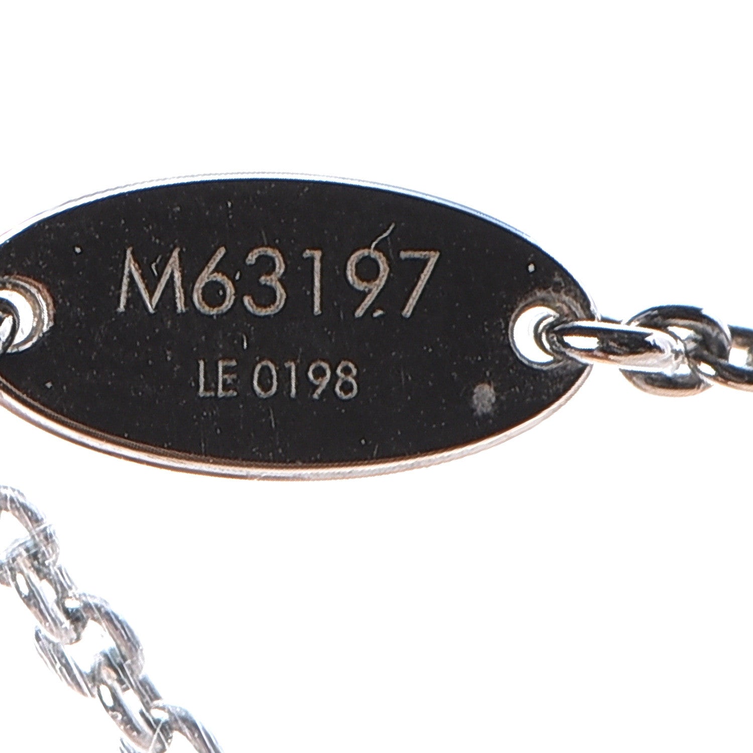 Louis Vuitton Metal Essential V Supple Necklace Silver 5 of 6