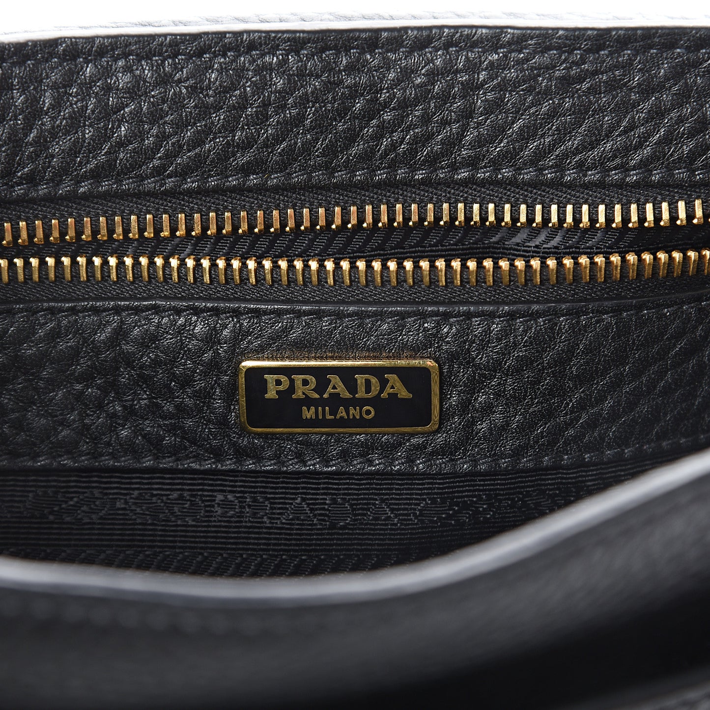 Vitello Daino Double Buckle Messenger Bag Black