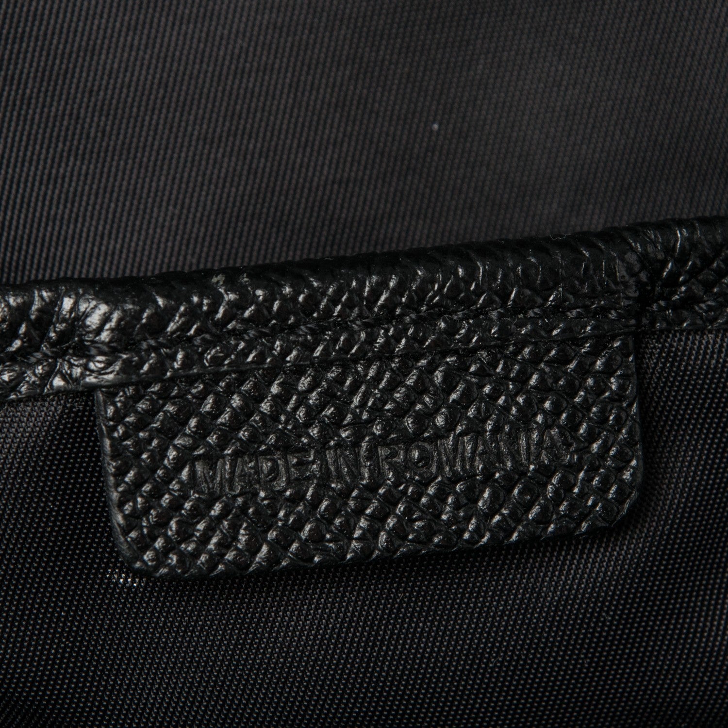 Burberry Smoked Check Medium Elgin Messenger Bag Black 7 of 8