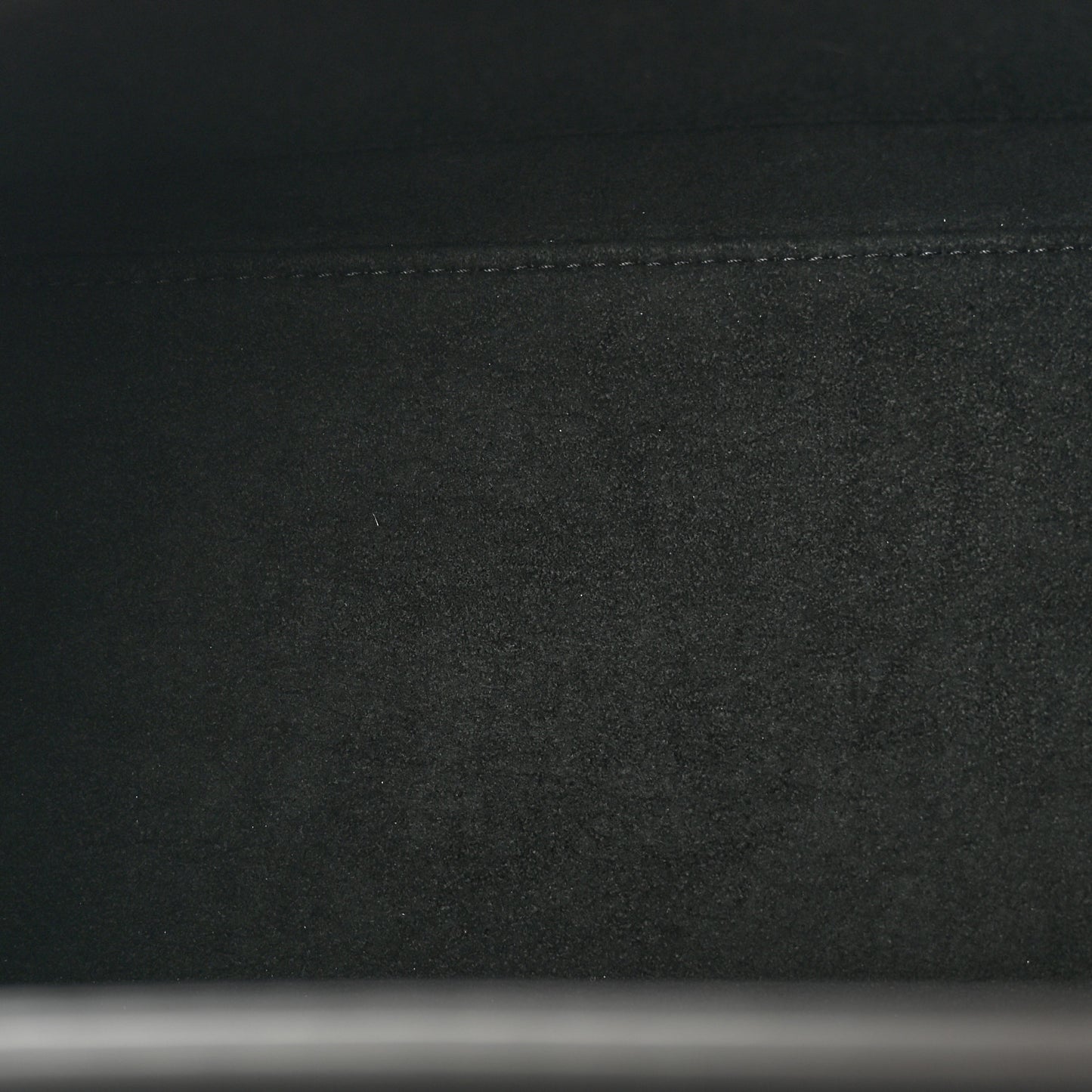 Soft Calfskin Lockme Ever Black