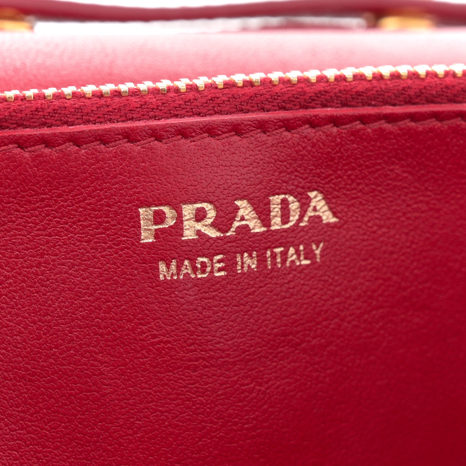 Prada Nappa Gaufre Wallet On Chain Fuoco 6 of 10
