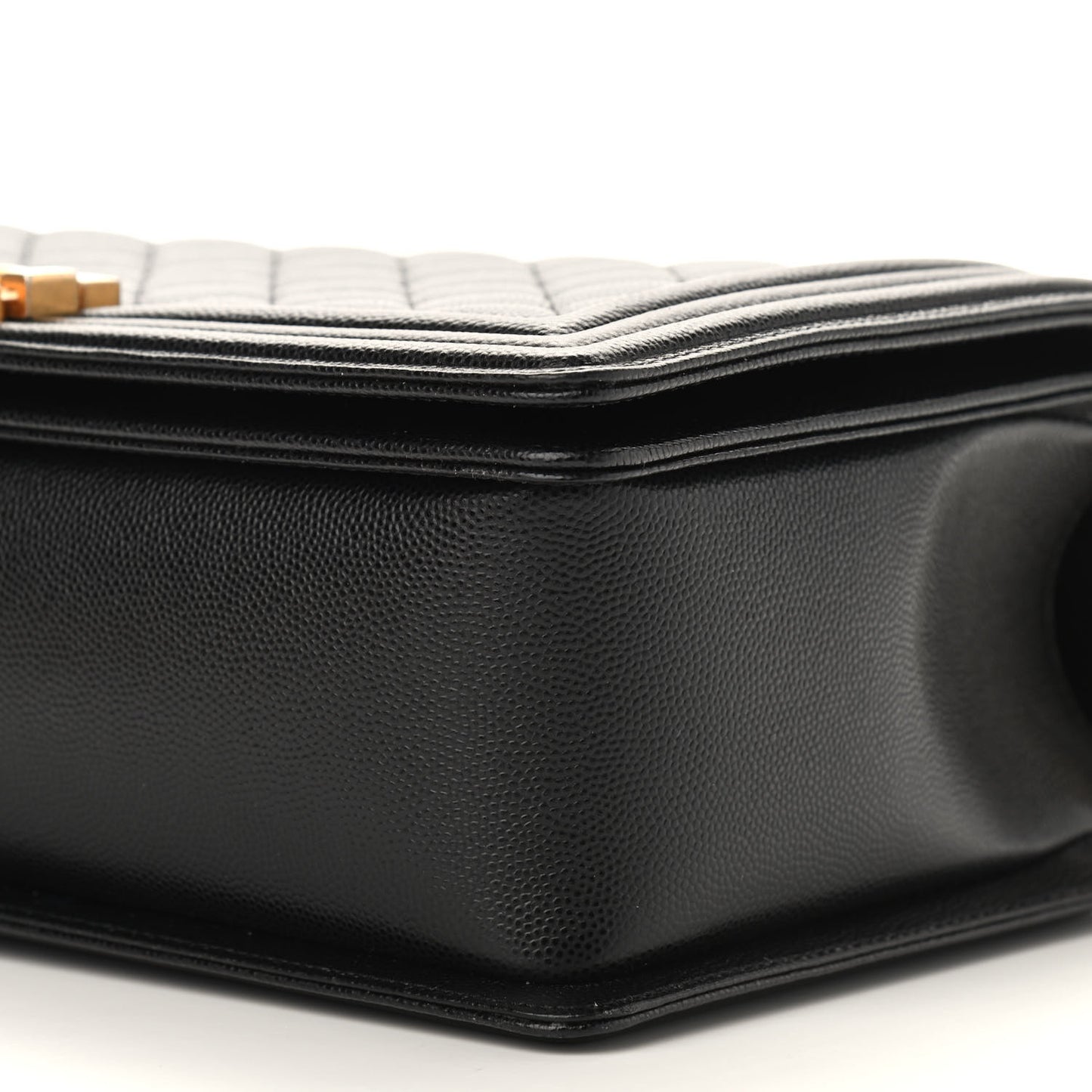 Caviar Quilted New Medium Boy Flap Black