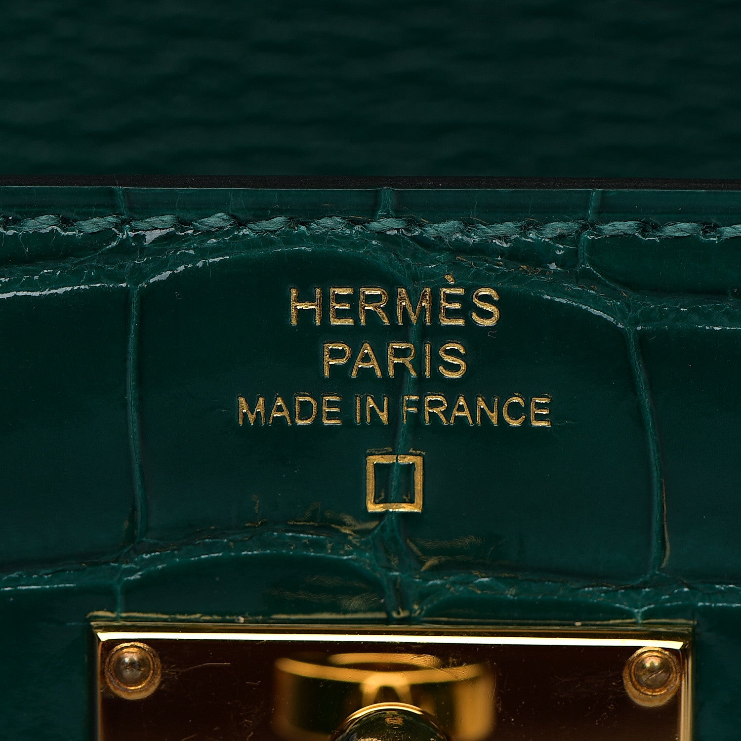 Hermes Shiny Alligator Kelly Longue Wallet Vert Emeraude 7 of 22