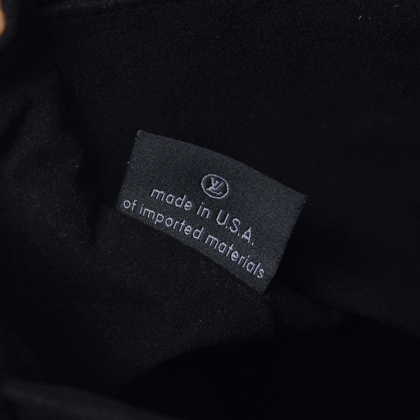 Reverse Monogram Pochette Metis