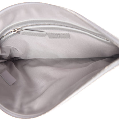 Chanel Iridescent Crumpled Calfskin Medium Cosmetic Case White 5 of 8