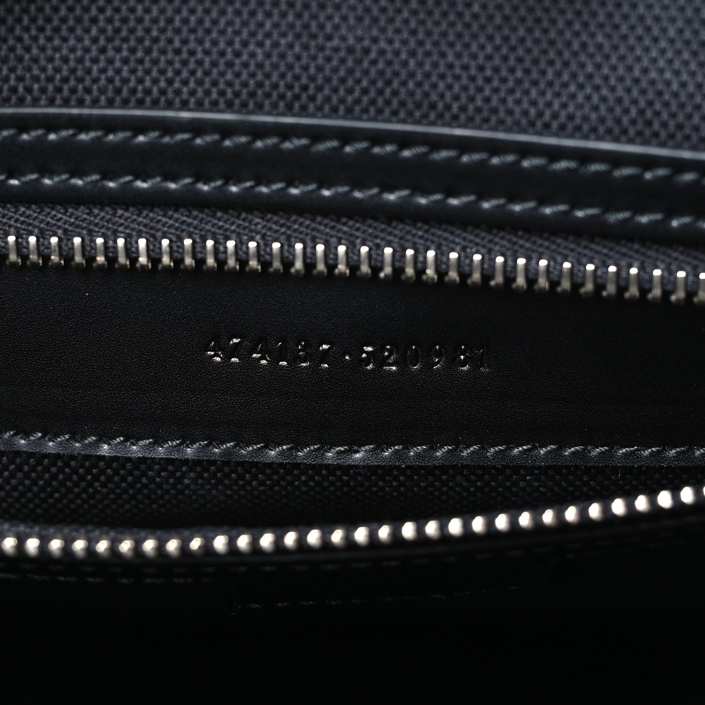 GG Supreme Monogram Appia Calfskin Web Flat Messenger Bag Black Grey