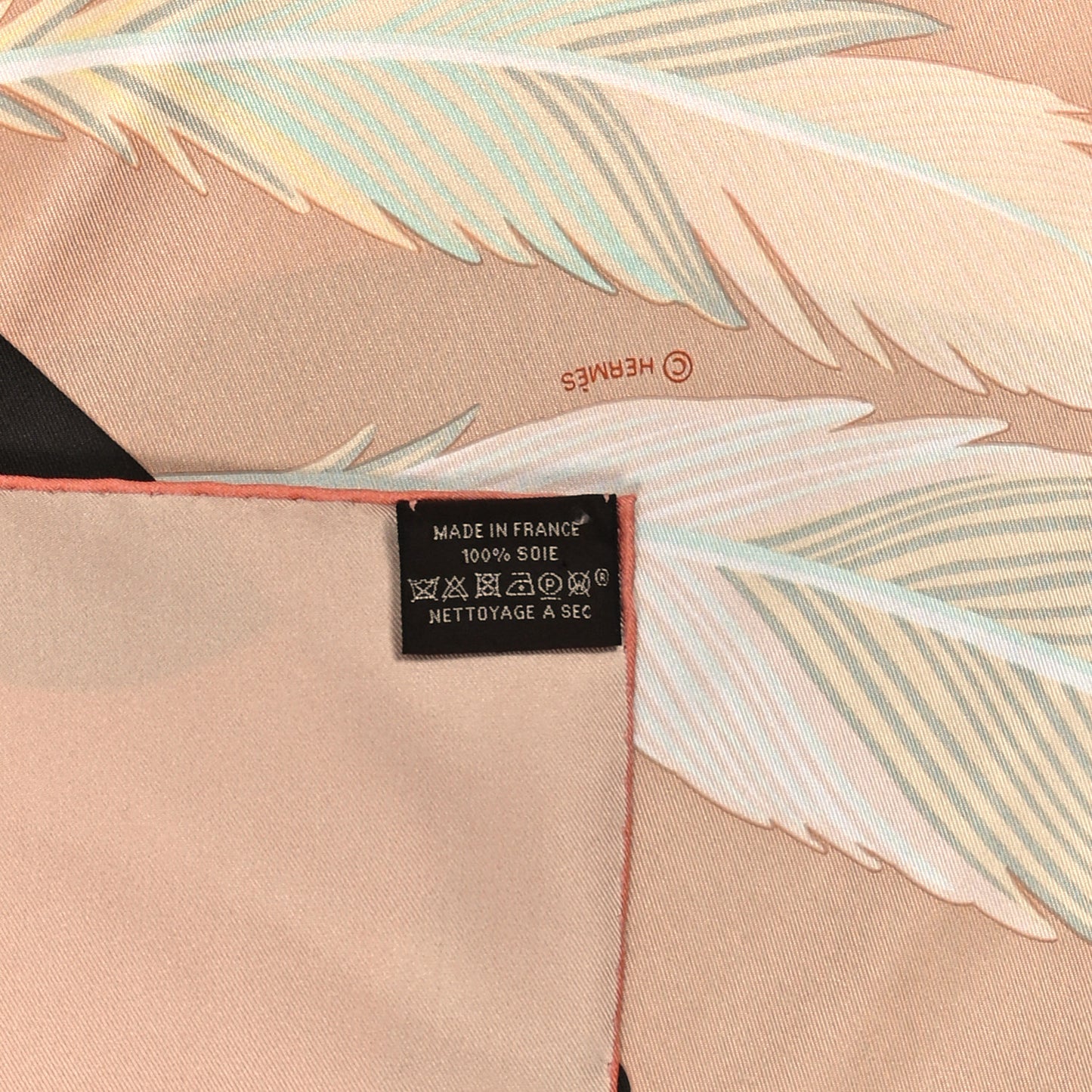 Silk Giant Toucans De Paradis Scarf 140 Rose Poudre Ebene Jaune Pale