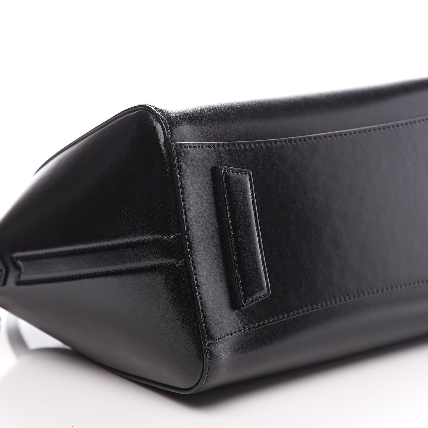 Shiny Lord Calfskin Small Antigona Black