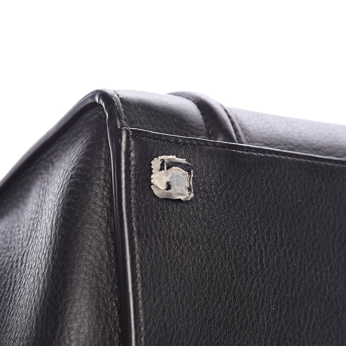 Supple Calfskin Medium Phantom Luggage Black
