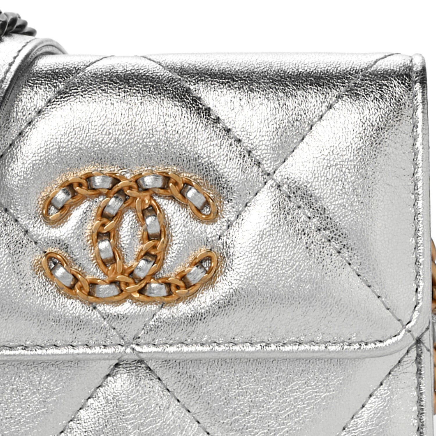 Chanel Metallic Lambskin Quilted Chanel 19 Flap Purse Vanity With Chain Silver 9 of 11