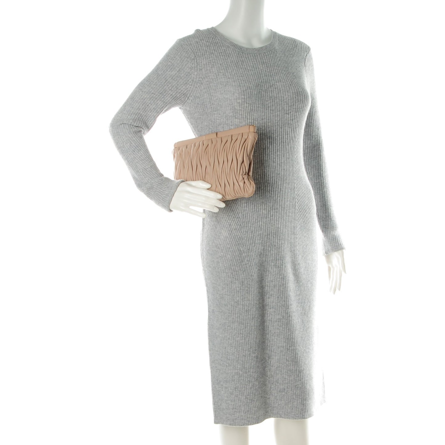 Nappa Matelasse Clutch Cammeo